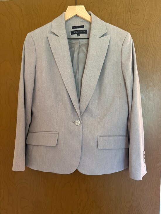 Anne Klein Jackets & Blazers - Anne Klein One-Button Blazer Light Gray Officecore Power Woman Office Siren